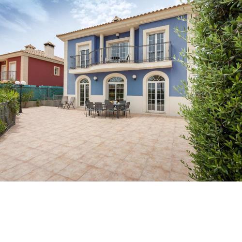 Charming Holiday Home with Private Pool and Barbeque