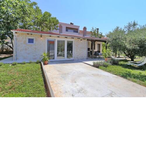 Charming Holiday house Mini Mia