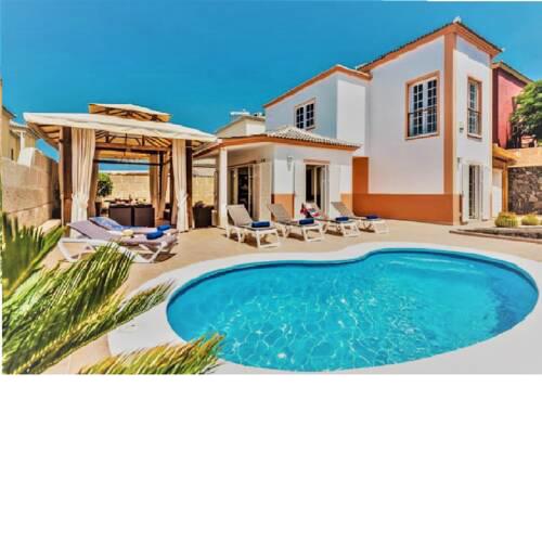 Charming Holiday Villa with Private Heated Pool, Botanical Garden, BBQ & Wifi by Holidays Home