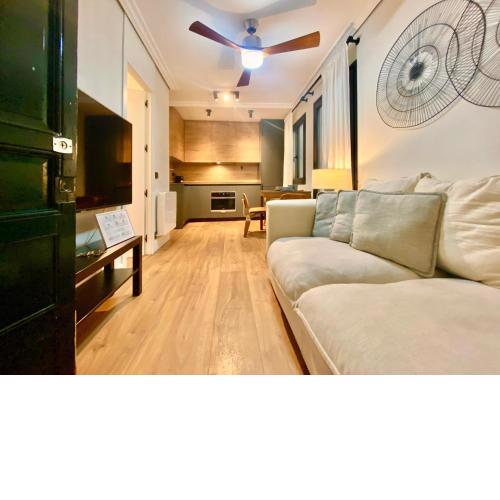 Charming Mañasaña Town - City Center