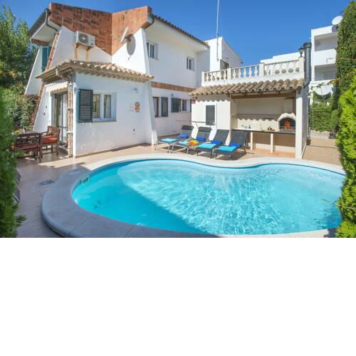 Charming Villa Luceta Walking to the Beach