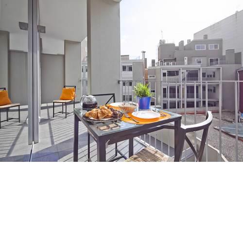 Charmsuites Paralel
