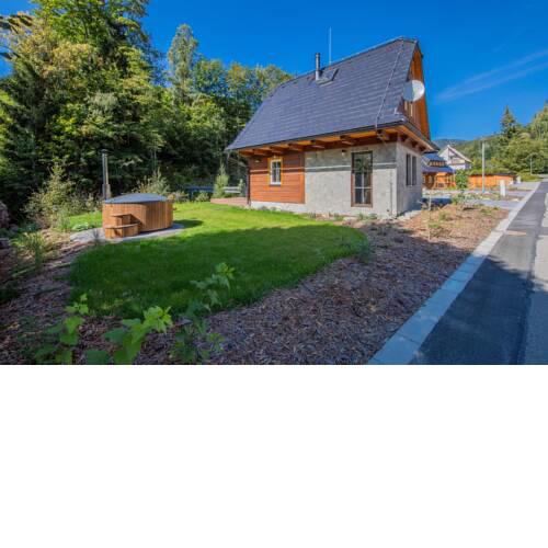 Chatička u řeky - Kouty nad Desnou