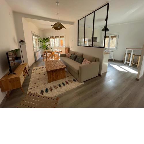 CHECK-IN CASAS Casa Aurora