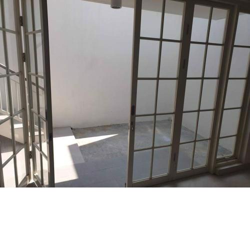 Cheerful 3 Bedroom Plus One Home with Outdoor Pool