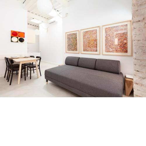 Chic 2-bedroom Apartment In Born