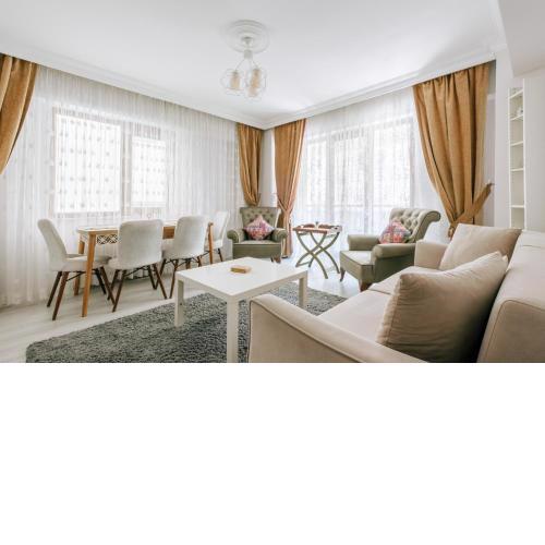 Chic Central Flat Near Malls and Metro in Atasehir