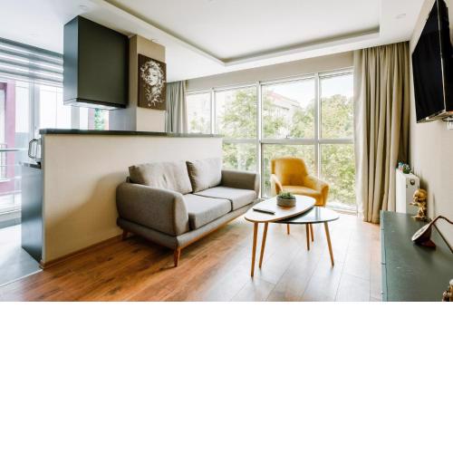 Chic Modern Flat Near Torium Mall in Beylikduzu