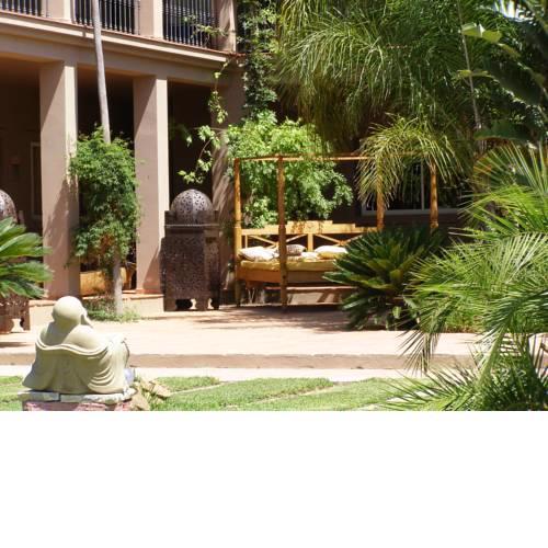 Chillout Hotel Tres Mares