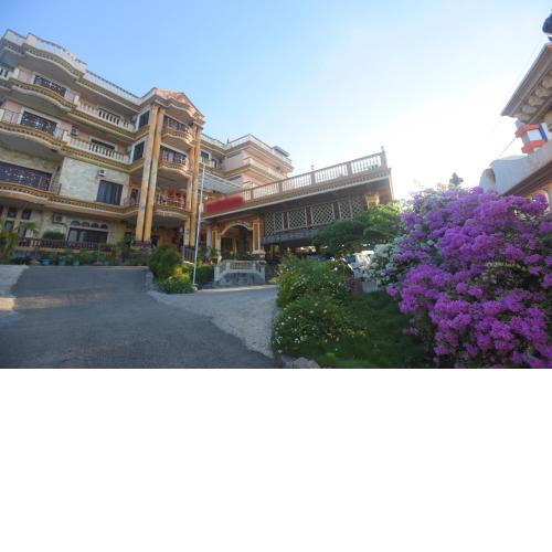 CHRYSANT HOTEL & RESORT