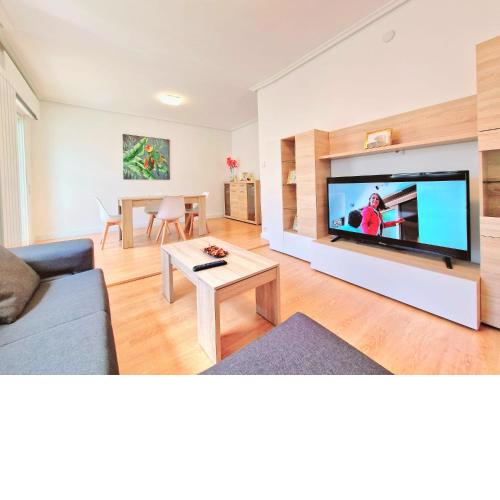 Cíes Suites Coruña 9 - Flats with hotel services