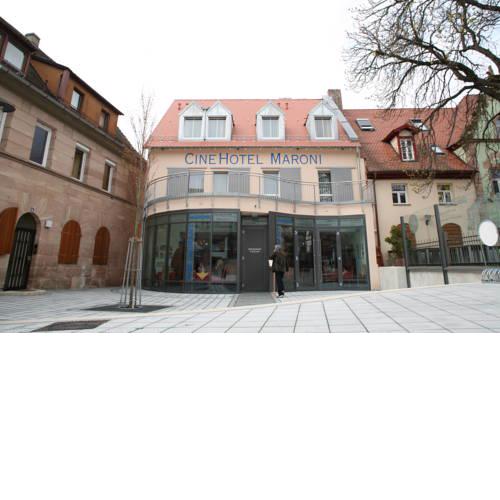 CineHotel Maroni