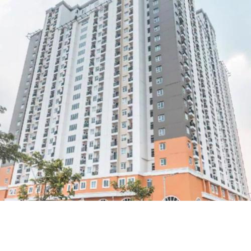 Cinere Resort Apartment by Celebrity Room
