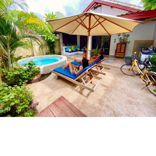 Cinta Cottages