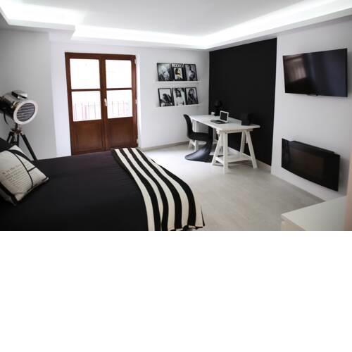 CITY CENTRE APARTMENT