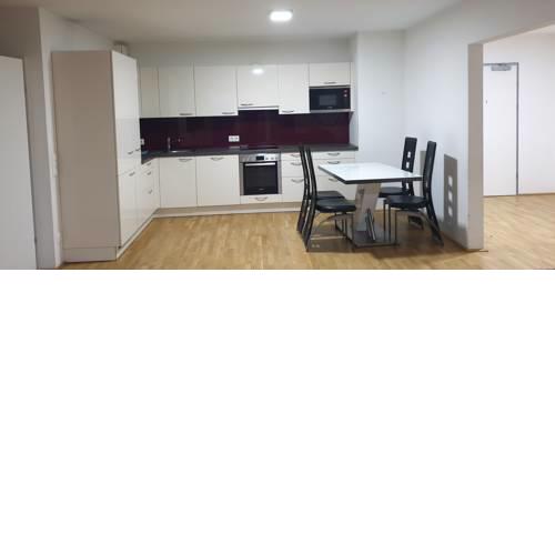 City Gate Apartment, U1 Metro Station, Vienna