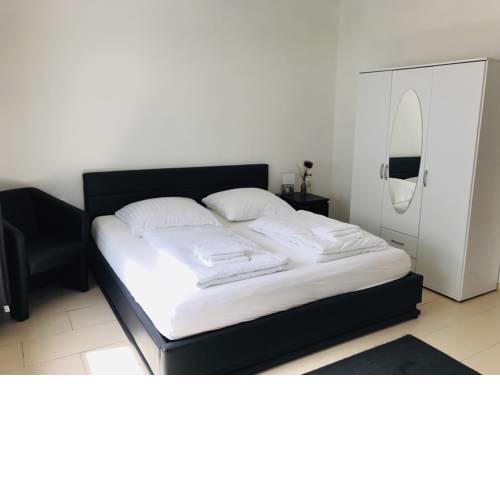 City Guesthouse Apartments Krefeld near Düsseldorf Airport