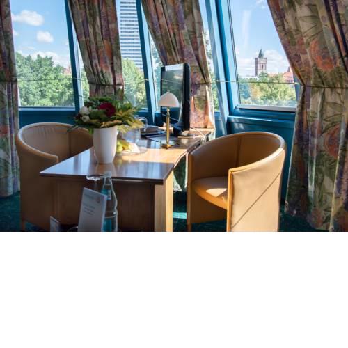 City Park Hotel