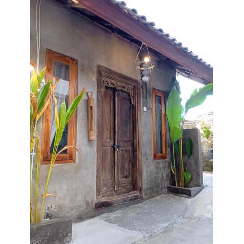 Classic Local House Grenceng