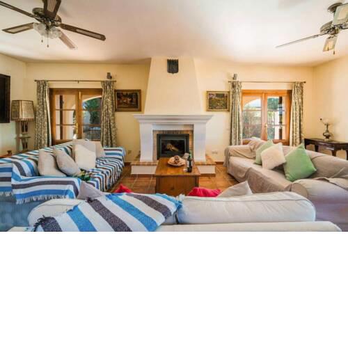 Classic, spacious Spanish villa, spectacular views