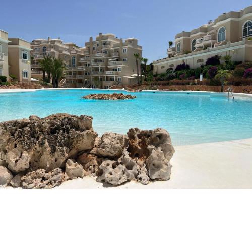 Classical Beachside Apartment in Residencial Pórtico del Mar Guardamar del Segura GM1