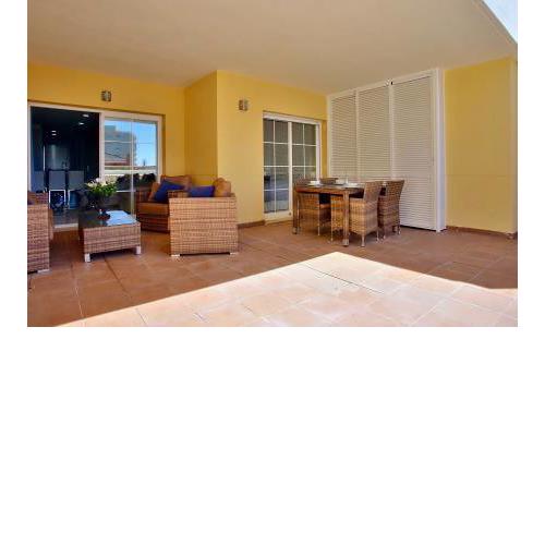Classy Apartment with Large Terrace (PA 1-2)
