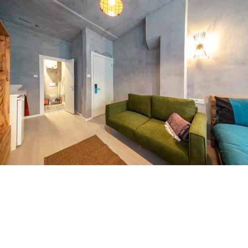 Classy Furnished Studio in The Heart of Karaköy (Karaköy - 4)