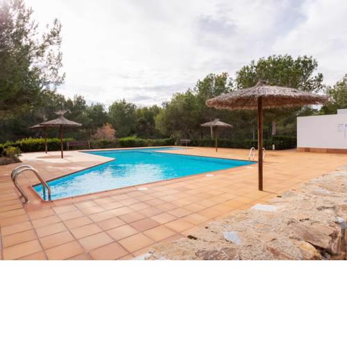 Classy Holiday Home in Orihuela with Garden