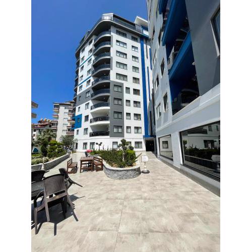 Cleopatra Twin Towers 2bd Flat