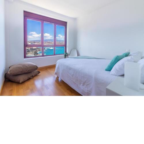 Cliff Suite Las Canteras