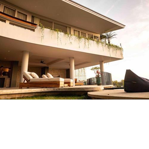Cliff view villa