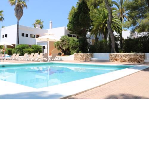 Club Cala Azul