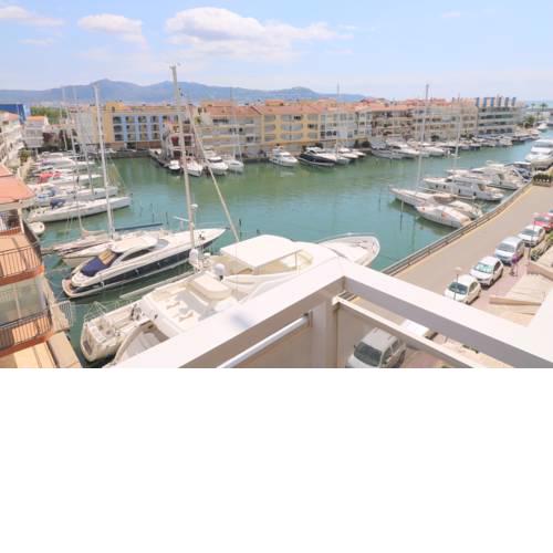 CLUB NAUTIC II