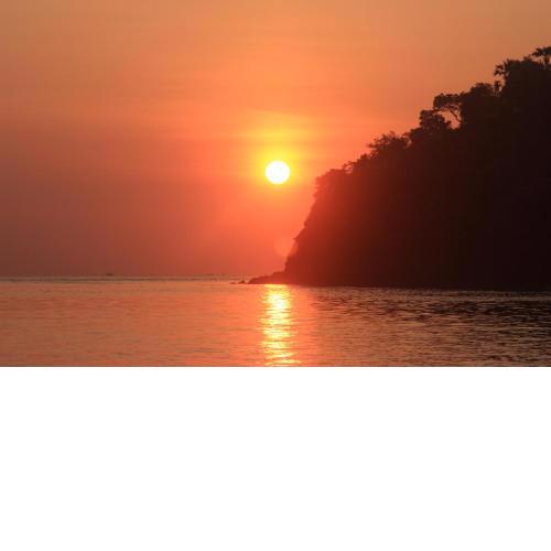 COCONUT BEACH BUNGALOWS & WARUNG Exst Teman-Teman 2 garden view