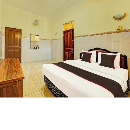 Collection O 91692 Hotel Citra Dewi 3 Hills