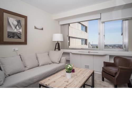 Colon Suites