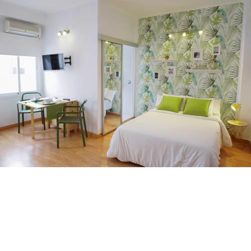 Comfortable and well located apartment in old town
