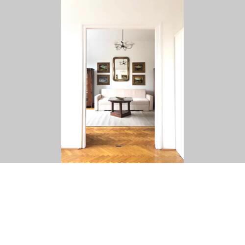 Comfortable apartment (90m2) near Kvaternik Square