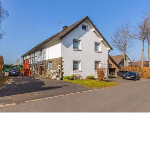 Comfortable apartment in Monschau-Höfen with private garden