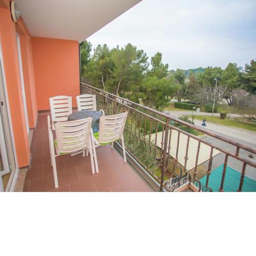 Comfortable Apartment in Porec near Sea