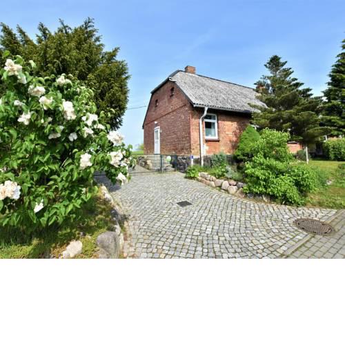 Comfortable Holiday Home near the Beach in Am Salzhaff