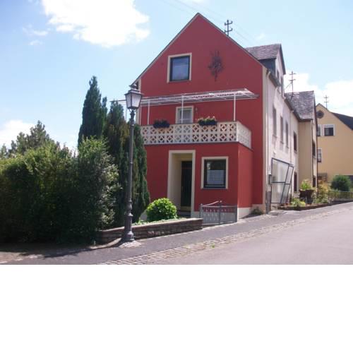 Comfortable Holiday Home near Vineyards in Bremm