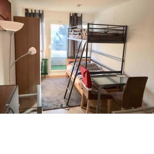 Comfortable , Next to University , WIFI FREE Parking