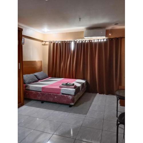 Comfortable Room by HHH PROPERTY
