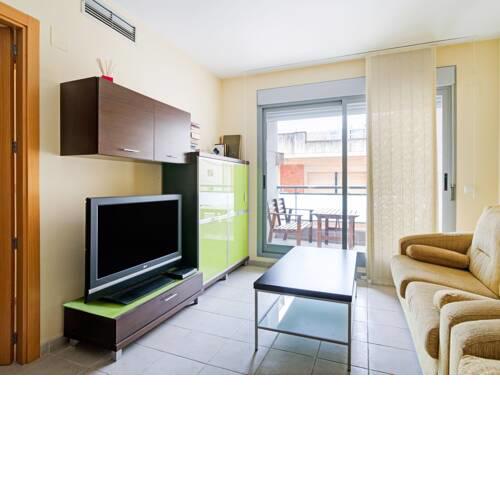 Comfy Apartment in La Ampolla near Sea