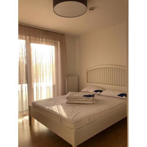 Comfy Apartments near Metro