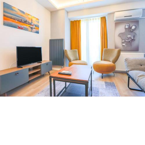 Comfy Flat 500 m to Uskudar Ferry Station