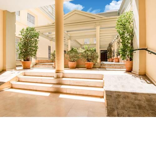 Comfy Holiday Home in Seville near Town Centre