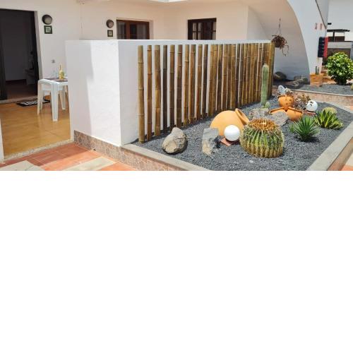 CÓMODO APARTAMENTO EN CALETA DE FUSTE
