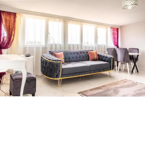 Compact Flat 10 min to Sea and City Center in Urla